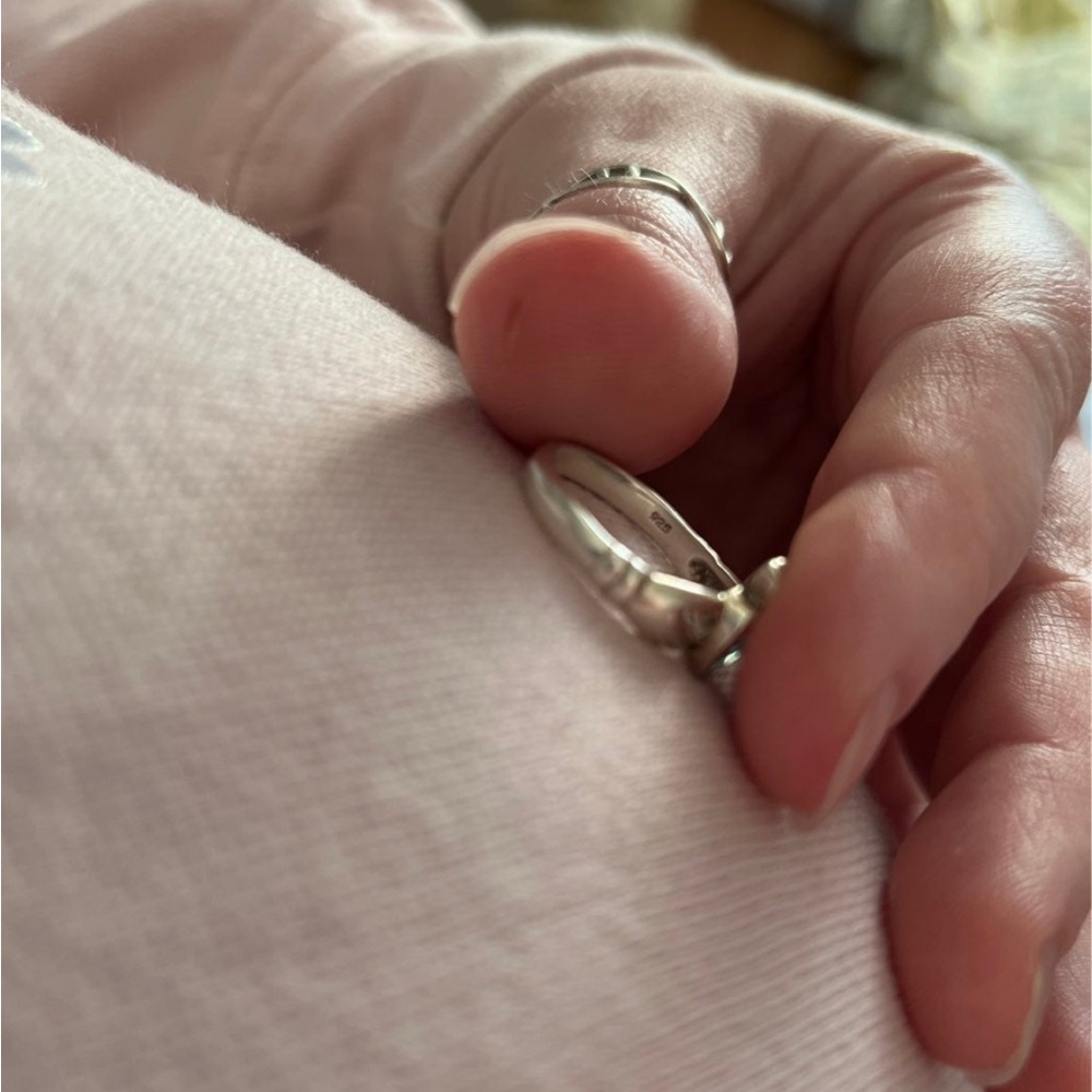 Claddagh ring - Picture 3 of 5